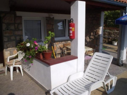 Apartmani DADO Starigrad (Paklenica)