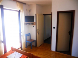 Apartmani DADO Starigrad (Paklenica)