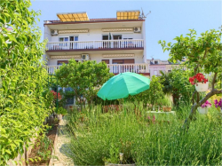 Apartmany Villa Vesna - Family house apartments Crikvenica