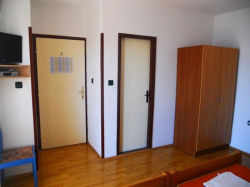 Apartmany DADO Starigrad (Paklenica)