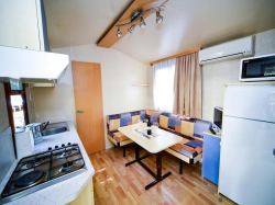 Rekreačný dom Apartmani Pakoštane mobile homes Punta 1 Pakoštane